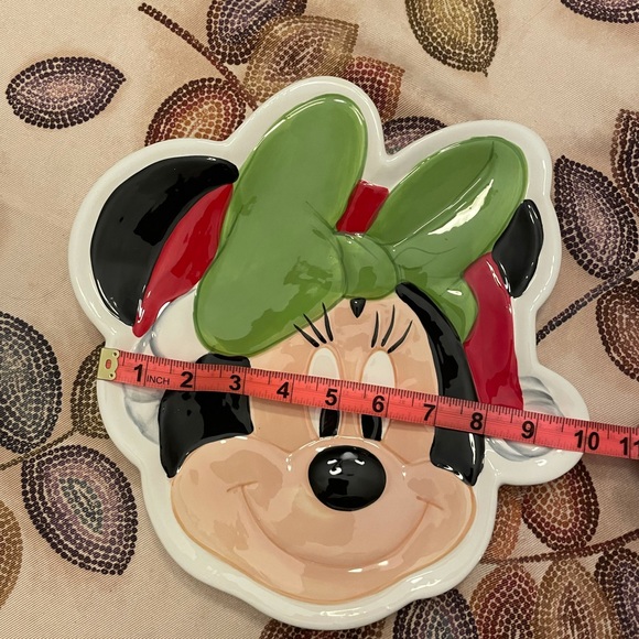 RARE Mickey and Minnie Christmas Plates - Picture 10 of 12